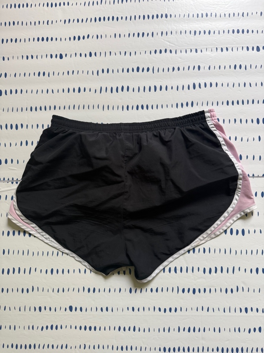 Nike Dri-Fit Tempo Running Shorts - Black & Light Pink - Picture 4 of 4